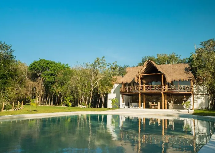 Las Nubes Lodge *